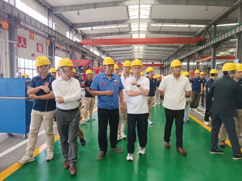 香港消防处考察团到上海竞技宝ios下载搜哈哈电竞参观考察
